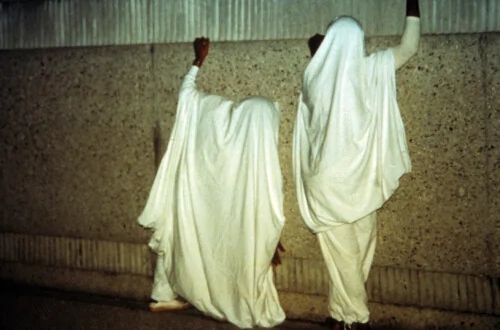 Performance Photographs - <i data-src=