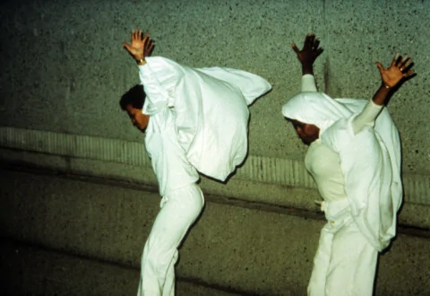 Performance Photographs - <i data-src=