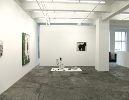 Chen Ke – Li Jikai – Wei Jia - Installation view entering the gallery, east and north wall: Chen Ke.