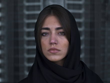 <i>Look</i>, 2012-2013, Tehran, Iran, 106 x 142 cm. 