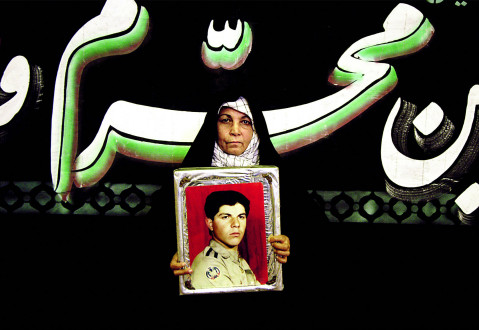 <i>Mothers of Martyrs</i>, 2006, 70 x 105 cm. 